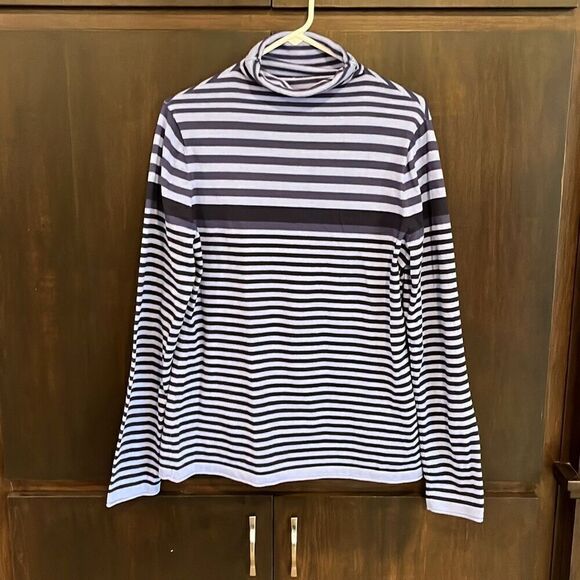 Duluth Trading Company Striped Turtleneck Sweater Size Large - Picture 1 of 3